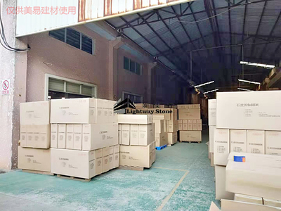 美易建材以仿木板產(chǎn)品榮獲多項(xiàng)榮譽(yù)資質(zhì)，引領(lǐng)家居用品綠色環(huán)保新潮流